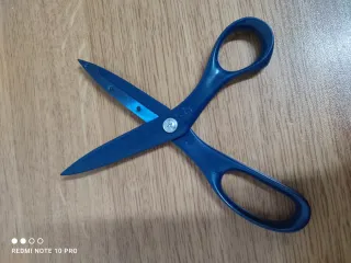 Forbici multiuso blu