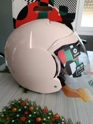 Vendo casco moto rosa SIN USAR