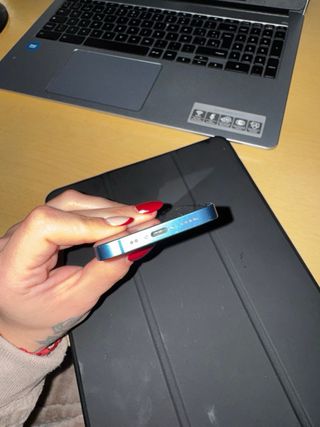 iPhone 13 mini Apple