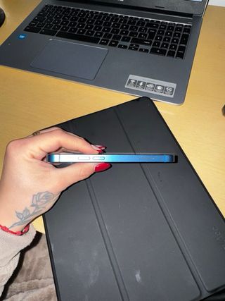 iPhone 13 mini Apple