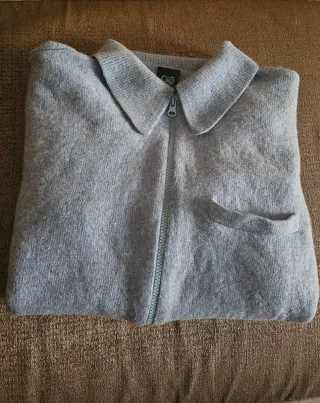 Maglioncino- cardigan celeste polvere