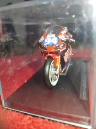 Modellino Suzuki GSX-R 1:43