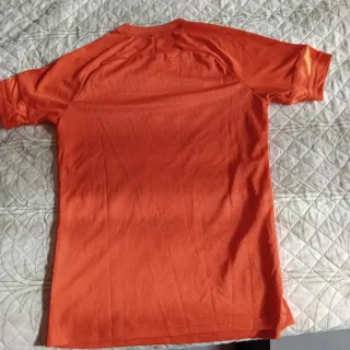 Camiseta deportiva Nike naranja Talla M