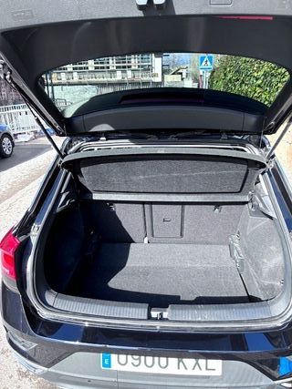 Volkswagen T-Roc 1.0 TSI Advance - 50.000km