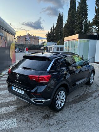 Volkswagen T-Roc 1.0 TSI Advance - 50.000km