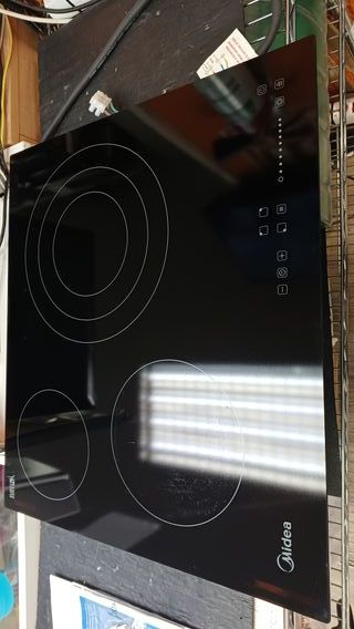 Placa vitroceramica MIDEA 3 zonas, 59 mm