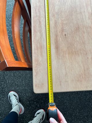 Mesa de comedor de madera + sillas