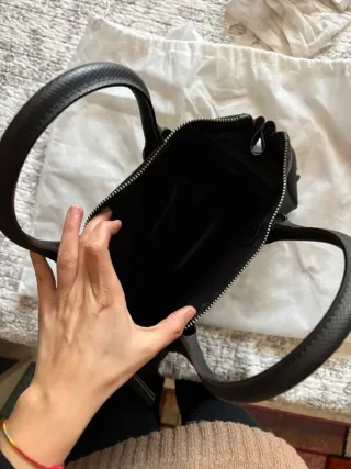 Borsa GUM nera con borchie