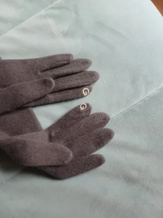 Guantes largos grises