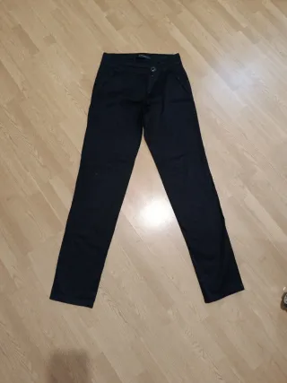 Pantalón de traje negro para mujer