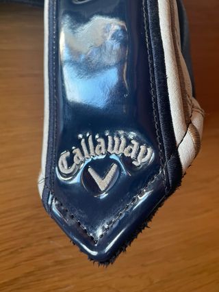 Set accessori golf: cappellino, borraccia, custodi