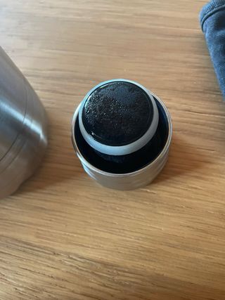 Set accessori golf: cappellino, borraccia, custodi