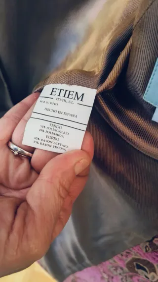 Abrigo Levita Estampado Etiem