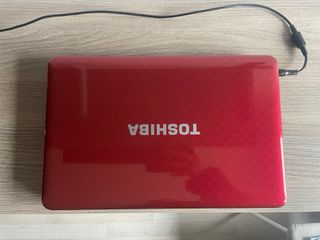 Toshiba Satellite L755 Portátil
