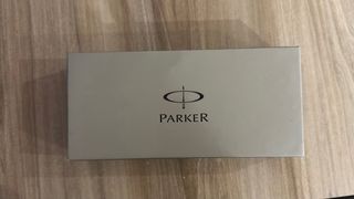 Bolígrafo Parker Rollerball Rojo + Recambio