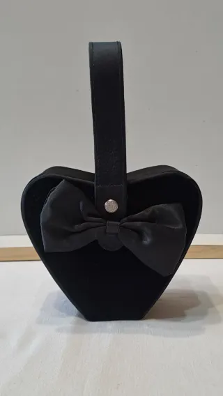Borsetta a cuore nera Swarovski