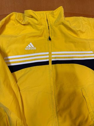 Chaqueta deportiva Adidas amarilla talla M