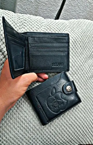 Cartera de piel