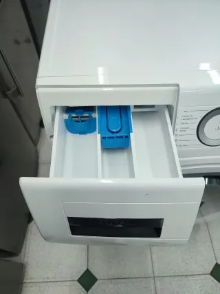 LAVADORA CON SECADORA MRACA BOSCH 10/6KG CON GARAN