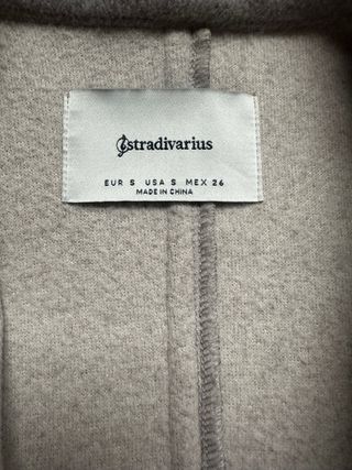 Abrigo paño Stradivarius gris