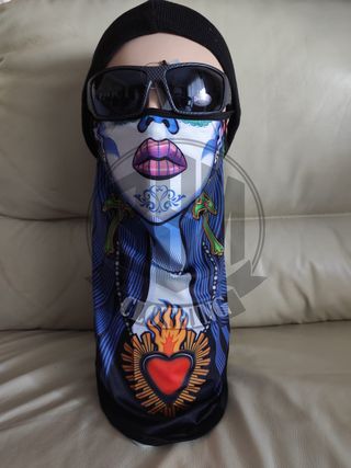 Bandana con stampa teschio e cuore