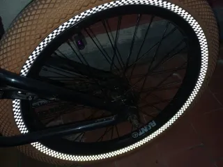 Bicicleta BMX Subrosa Negra