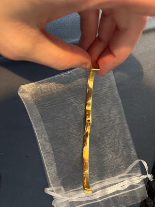 Pulsera bañada en oro