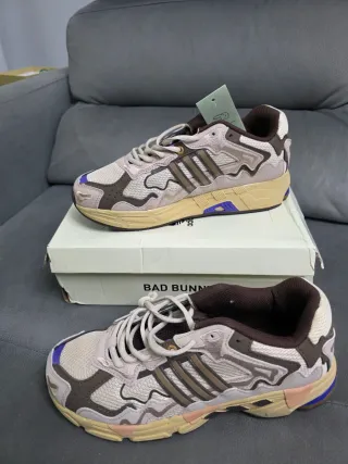 Adidas Response CL Bad Bunny Tam 43 novas