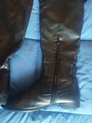 Stivali donna in pelle neri