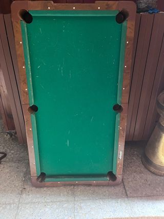 Mesa de billar infantil con patas