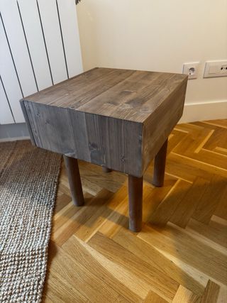 Confezione di 2 comodini in legno e lino