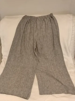 Pantalón ancho gris