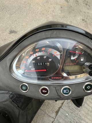 Vendo 2 motos con papeles