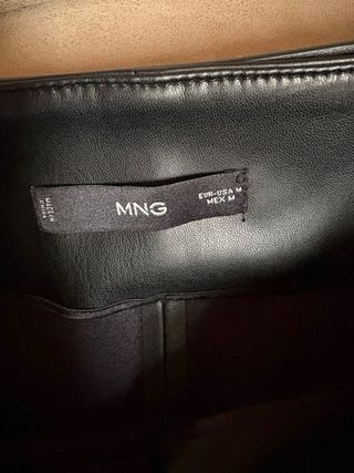 Falda midi efecto piel Mango Talla M