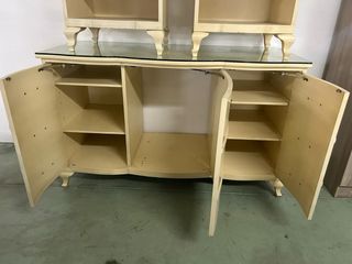 Comodino vintage e comodino con due comodini