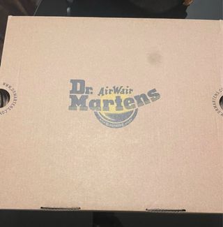 Botas Dr. Martens charol negro sin estrenar