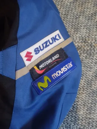 Chaqueta Suzuki Movistar Talla L