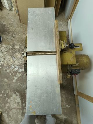 Regruesadora EMCO-Rex D20