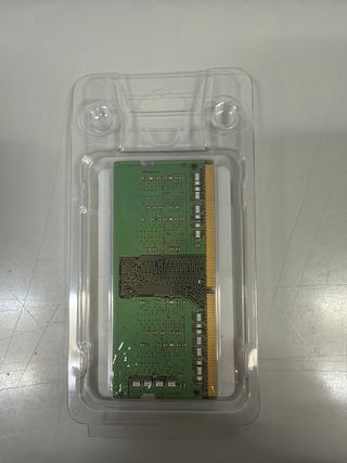 2 Memorias RAM SK hynix DDR4 8GB