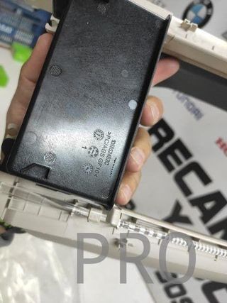 Reposabrazos ORIGINAL MERCEDES W205 NUEVO