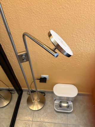 Lámpara de pie regulable IKEA