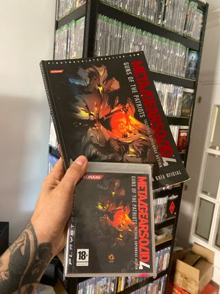 Metal Gear Solid 4 + Guía Oficial PS3