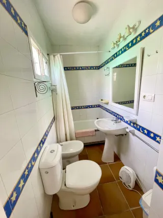 Zona REGLA Bonito apartamento en dos plantas.
