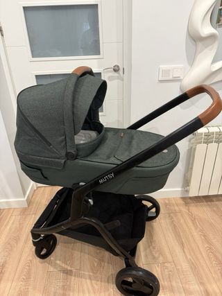 Cochecito Mutsy Flow 2 en 1 con adaptadores