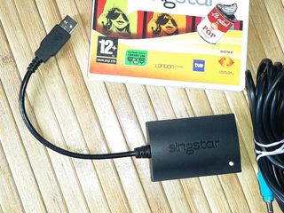 Videojuego PS2 Singstar + 2 Micrófonos