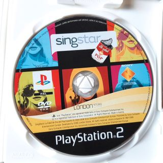 Videojuego PS2 Singstar + 2 Micrófonos