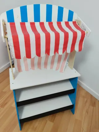 Mercadito y teatro de madera infantil