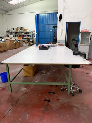 Appendiabiti in acciaio con ruote Mesa sarti Cestini