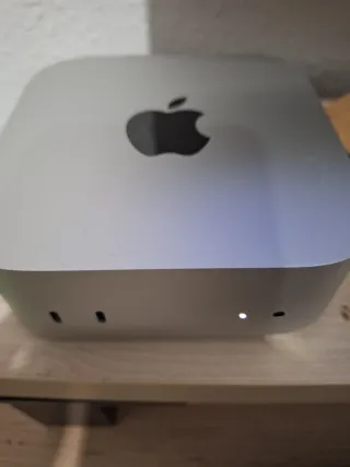 Mac mini M4