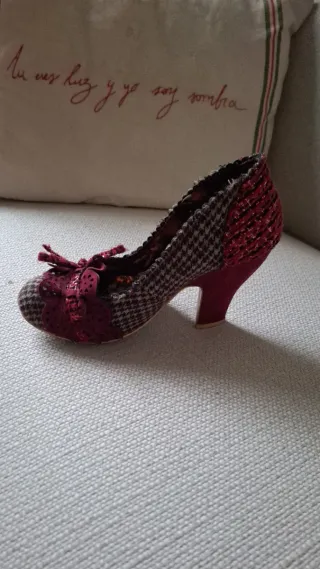 Zapatos de tacón con lazo